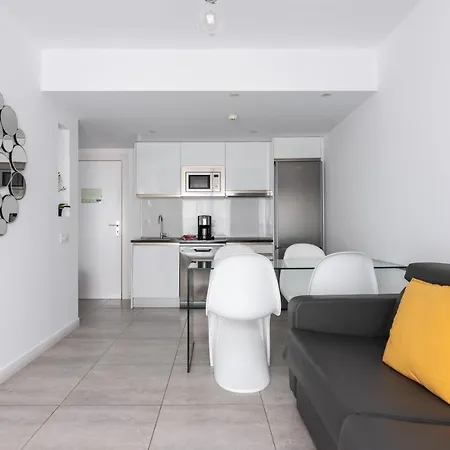 Tarabilla Holidayfv * 科拉雷侯